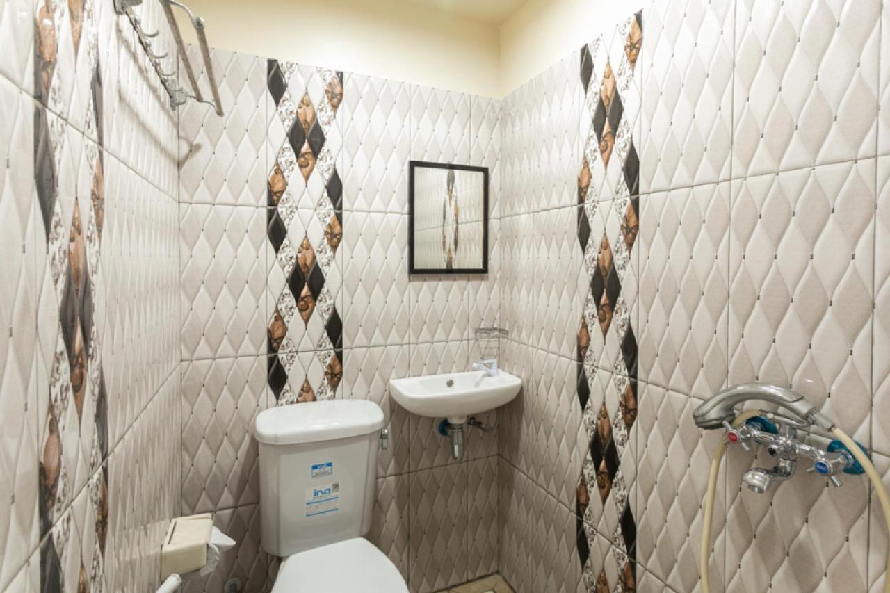Reddoorz Syariah Near Stadion Manahan Solo 2 Екстер'єр фото